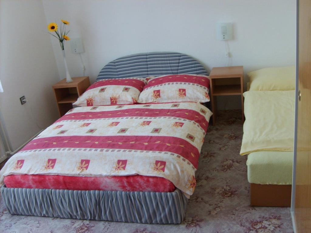 Apartman Eva Crhov Dış mekan fotoğraf